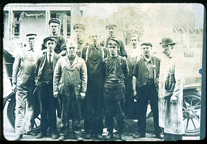 G.E. men who built steam car, Saugus