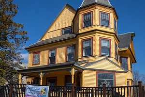 Follow Your Art Studio: Melrose, Mass.