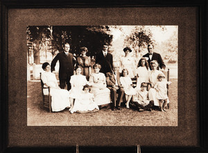 Group portrait of the Bowen Family, Roseland Cottage, Woodstock, Connecticut, undated