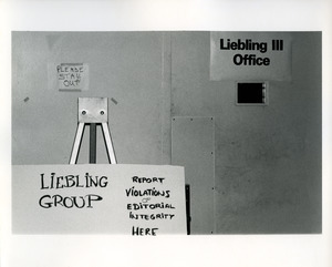 Liebling III signs