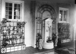 Simon Vorenberg House, Swampscott, Mass., Porch.