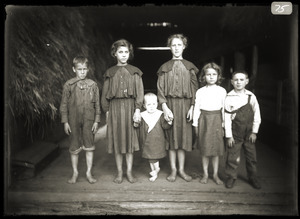 Unidentified children (Greenwich, Mass.)