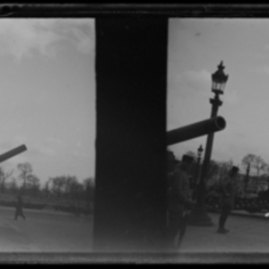 Artillery defenses at the Place de la Concorde