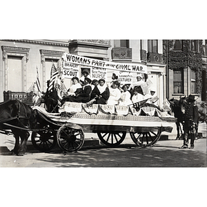 Postcard, parade float of women's part in the Civil War