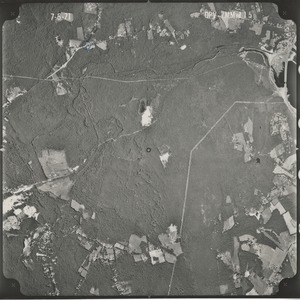 Worcester County: aerial photograph. dpv-7mm-115