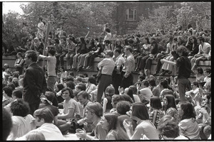 Demonstration at State House against the killings at Kent State: protesters on State House steps