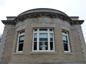 Griswold Memorial Library: side of the library