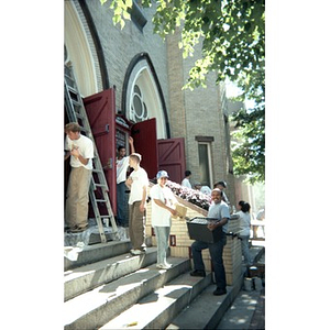 Volunteers at the Jorge Hernandez Cultural Center.