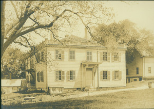 Exterior view of the Black Horse Tavern, Winchester, Mass., undated