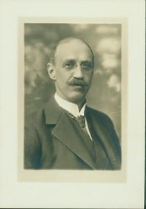 Head-and-shoulders portrait of William Sumner Appleton, facing front, location unknown, undated