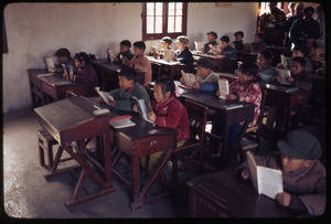 Nanjing Primary School -- typical classroom scene (younger)