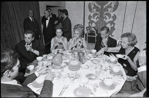 Spiro Agnew speech at the Middlesex Club: Gov. Sargent and table at dinner