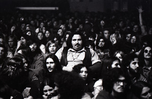 Grateful Dead at Sargent Gym, Boston University: man in audience