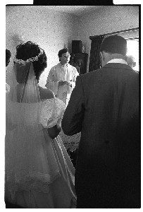 "Breakaway" priest Fr. Pat Buckley celebrates a nuptial Mass in his Larne, Co. Antrim home
