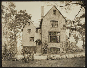 Exterior view of the Dreier House, Winchester, Mass., undated