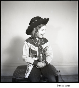 Carly Simon: full length portrait in cowboy costume