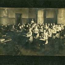 Russell School, Grade 7, 1905 - 1906
