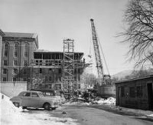 Construction of the 1956 addition to Stetson Library