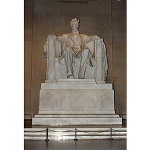 View of the Lincoln Memorial