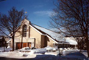 Saint Anthony's Church in the snow (2)