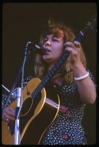 Sandy Denny performing on guitar at the Lincoln Folk Festival