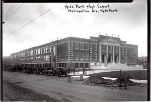 Hyde Park High School, Metropolitan Avenue, Hyde Park