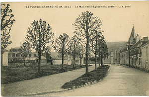 Postcard: Le Plessis-Grammoire