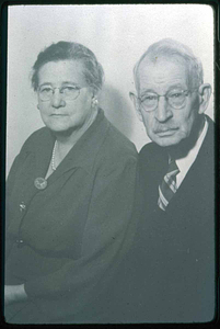 Cliftondale, Tuttle Street, Mr & Mrs Frederick Neal