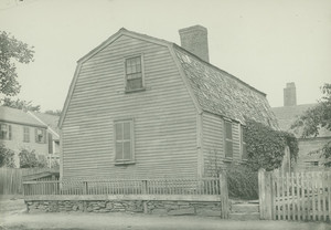 Exterior view of the Manning House, Cambridge, Mass.