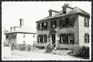 Exterior view of house, corner of Gates and Marcy Streets, Portsmouth, New Hampshire, October 1938