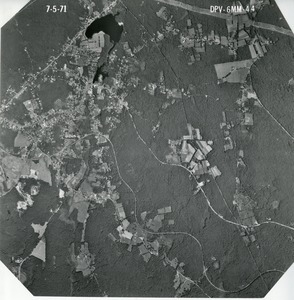 Worcester County: aerial photograph. dpv-6mm-44