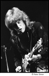 Alvin Lee performing with Ten Years After