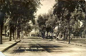 Main Street, Reading, Mass.