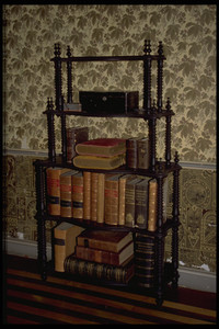 Etagere