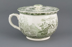 Small Chamber Pot with Lid
