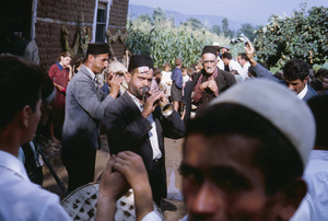 Gypsy musicians play at Velesta wedding