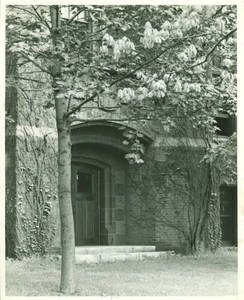 Marsh Memorial West Entrance