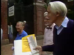 Ten O'Clock News; Shultz and Weinberger at Harvard