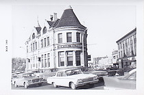 Newton-Waltham bank building - 8 views