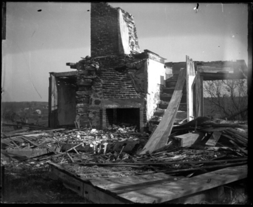 Unidentified Ruined Building