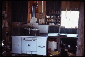 Kitchen in house at Johnson Pasture