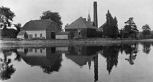 Pumping station at Crystal Lake, 1905