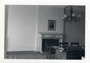 Second floor, south parlor, Parkman House