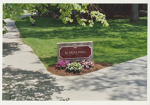 Schoo-Bemis Hall sign (May 16, 2005)