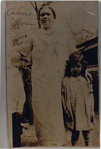 Anna Souza Rose with daughter, Mary