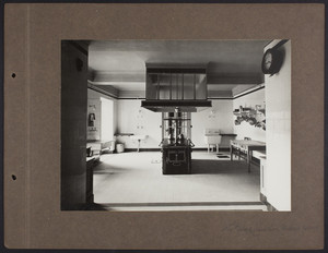 La Leopolda, kitchen, 1939