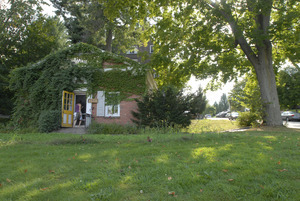 Hungry Ghost Bread: view of the bakery exterior