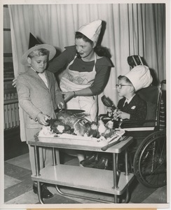 Susan Reed with patients at Thanksgiving