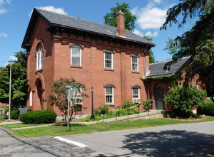 Cushman Library, Bernardston, Mass.: exterior side view