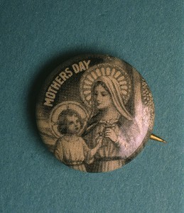 Mother's Day pinback button